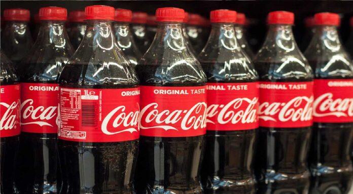 Coca Cola ritirata per rischio chimico, i dettagli