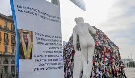 manifesto di protesta rivolto al presidente del Napoli Aurelio De Laurentiis